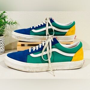 Men’s Vans “Old Skool” Yacht Club Low-Tops. Primary Colors Genuine Suede | EUC